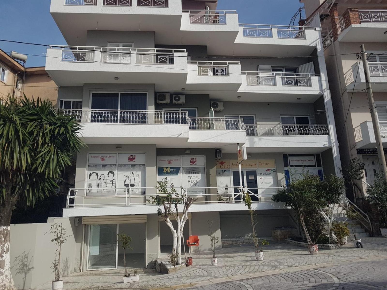 Olivias Apartments City Center Sarandë Exterior foto
